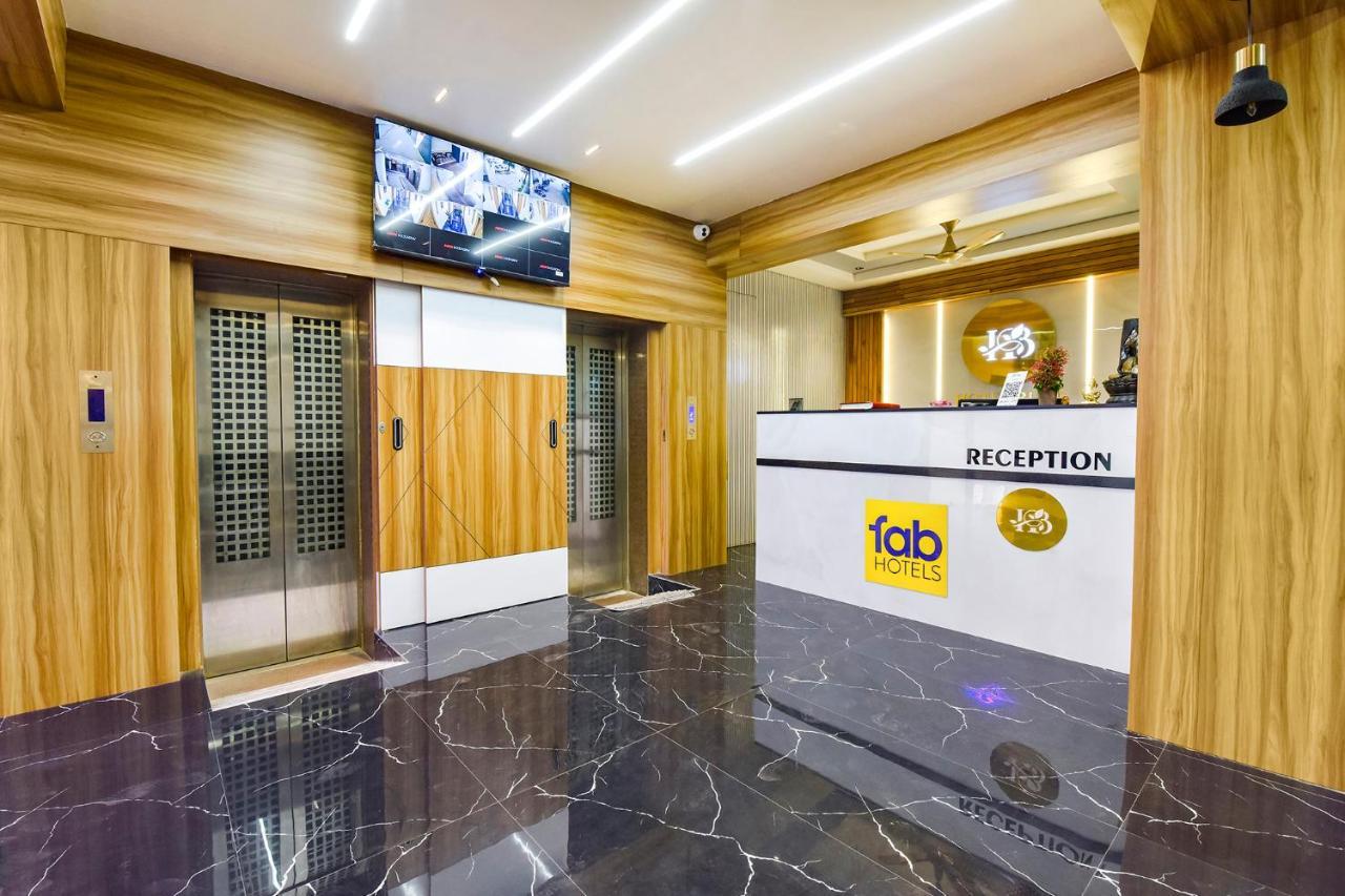 Fabhotel Bliss อาเมดาบัด ภายนอก รูปภาพ